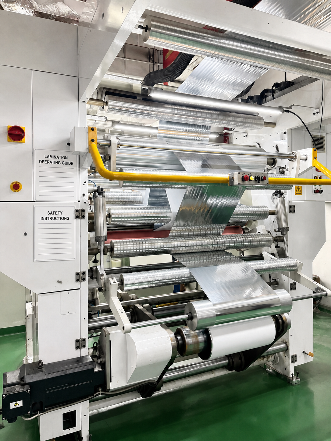 Flexible packaging lamination process at Zhongfeng Packaging