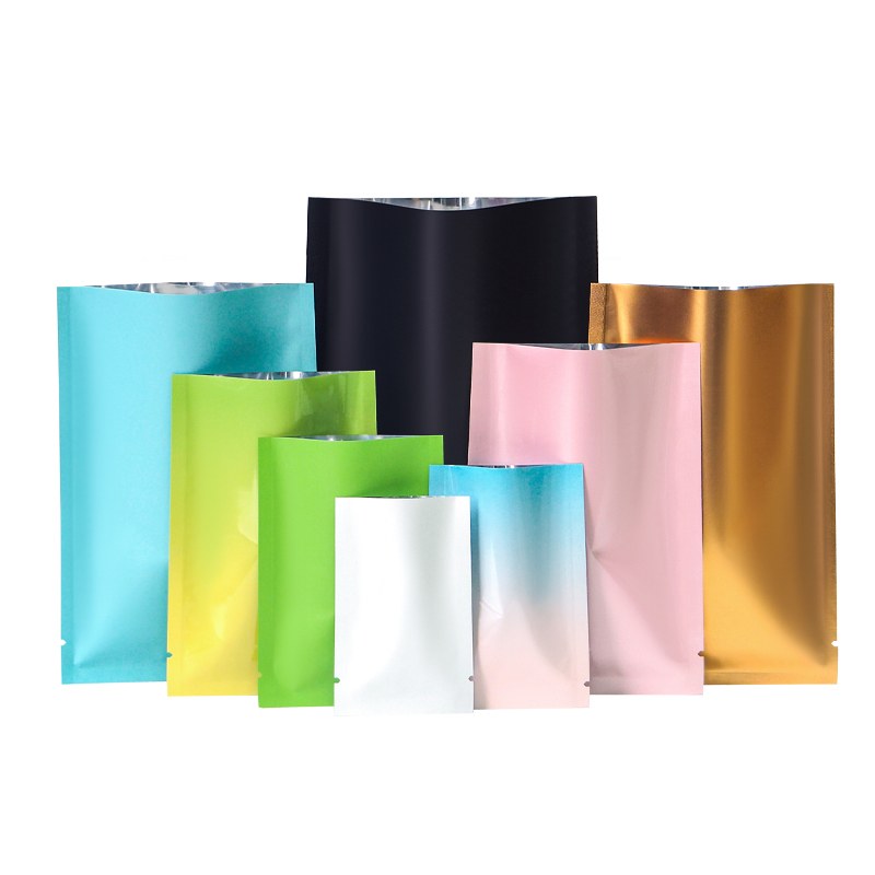 Compact flat pouch size range